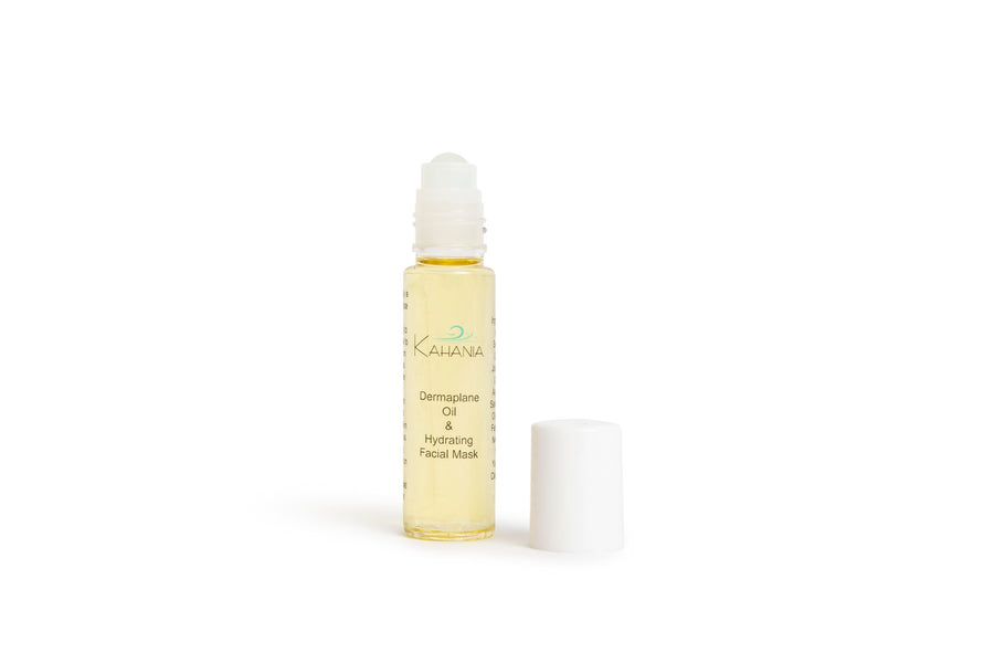 Dermaplane/Oil-Planing Set contains 2 in 1 Dermaplane Oil & Hydrating Face Mask and 3 Face Razors